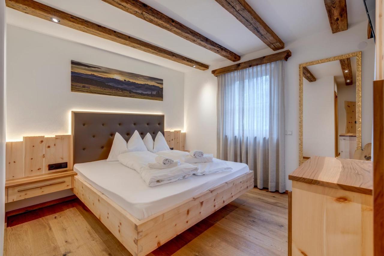 Hotel Residence Gasser ヴィッランドロ エクステリア 写真